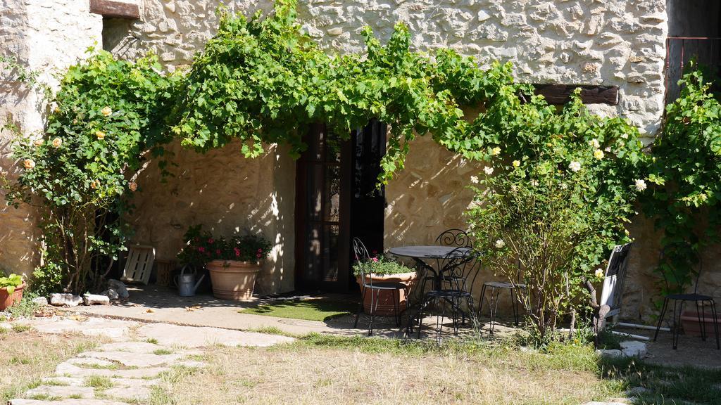 Le Mas De La Chérine Quinson Exterior foto