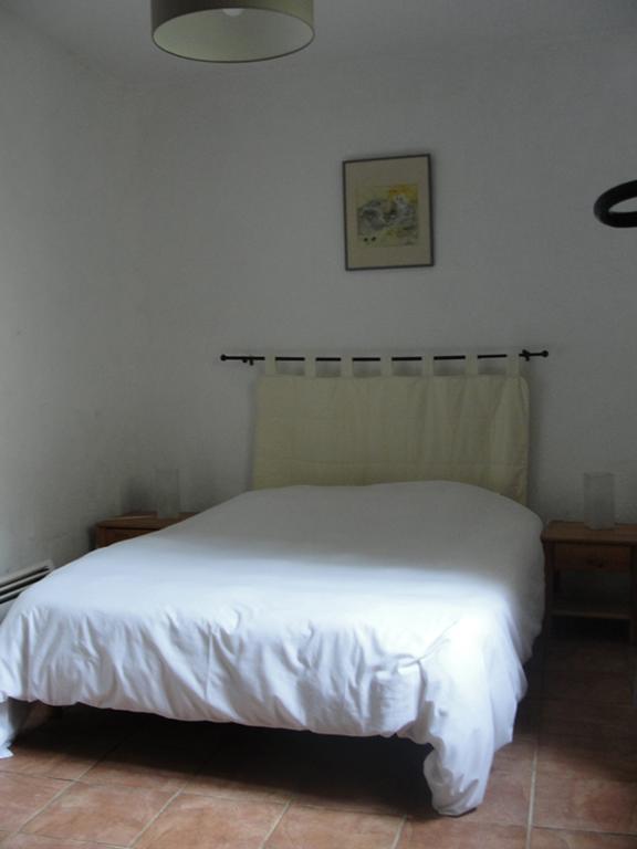 Le Mas De La Chérine Quinson Habitación foto